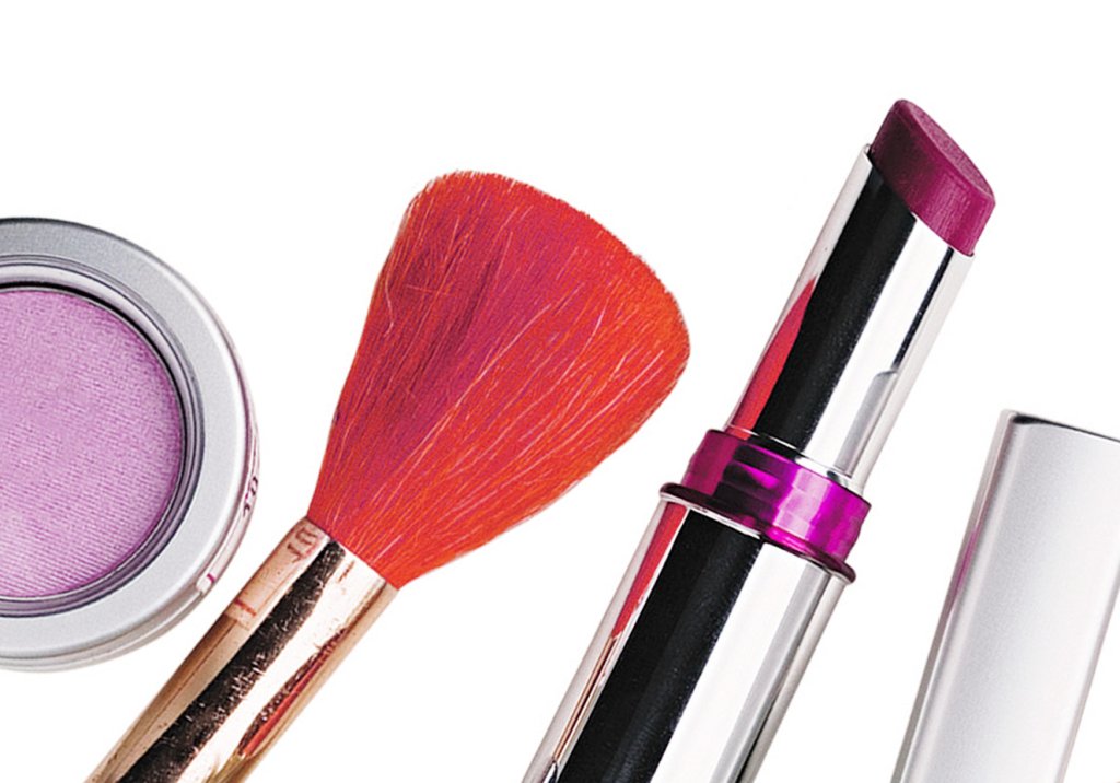 Maquiagem aumenta a autoestima de mulheres com lúpus