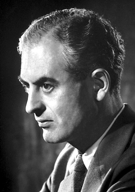 Na trave! Peter Medawar venceu o Nobel de 1960 por suas pesquisas sobre o sistema imunológico. Ele nasceu em Petrópolis, no Rio de Janeiro, e viveu aqui até os 13 anos. Mas depois foi para o estrangeiro e se naturalizou inglês