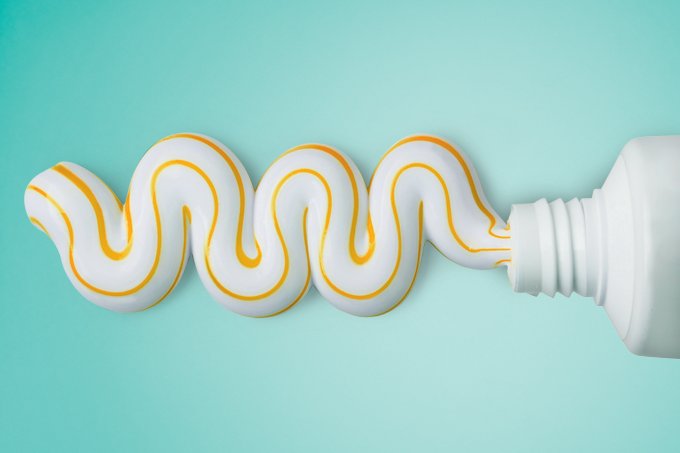 Creme dental com cabelo? Sim, a ideia é real — e pode mudar a odontologia