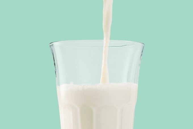 Médico explica como usar remédio para intolerância à lactose