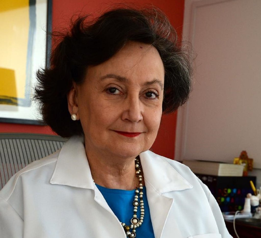 Médica brasileira é um dos ícones da luta contra a Covid-19