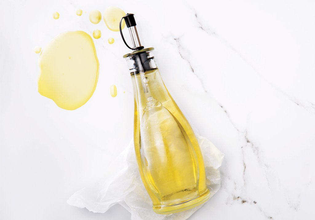 Na cozinha com os óleos vegetais