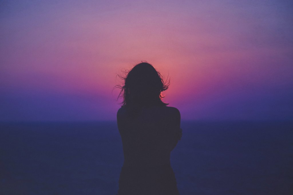 Fevereiro Roxo 2022: um alerta sobre Alzheimer, fibromialgia e lúpus