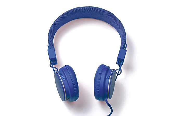 Não abuse dos fones na academia