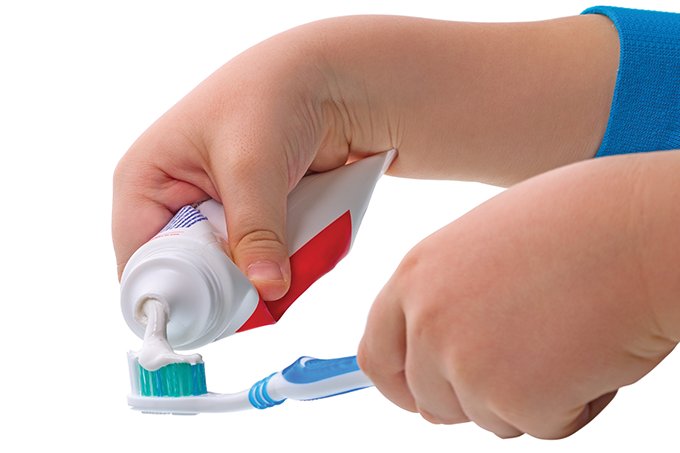 Higiene bucal infantil: como criar hábitos que realmente funcionam
