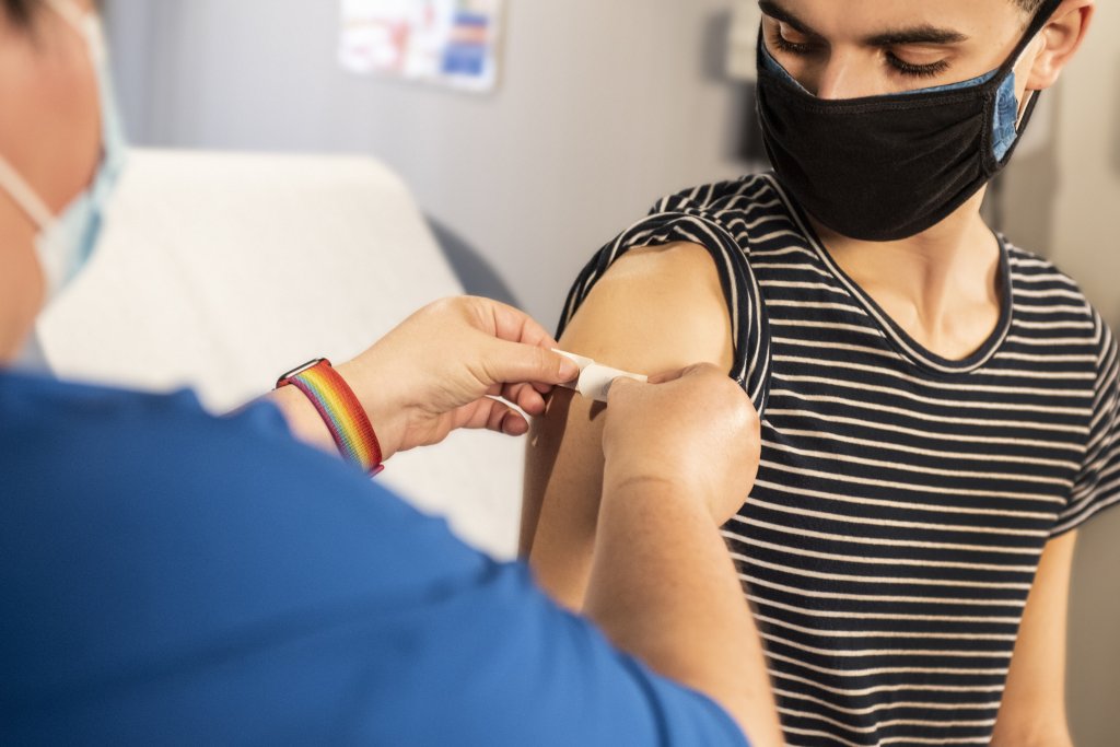 Estudo de vacina contra chikungunya precisa de jovens de 12 a 14 anos
