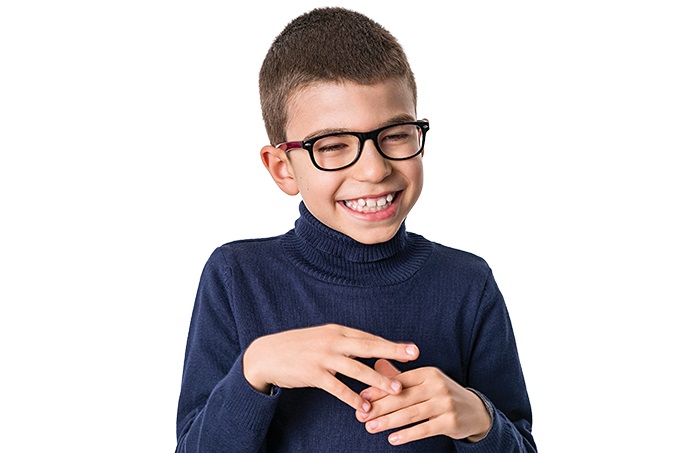 saude-ocular-oftalmologia-oculos-crianca-bullying saude-ocular-oftalmologia-oculos-crianca-bullying