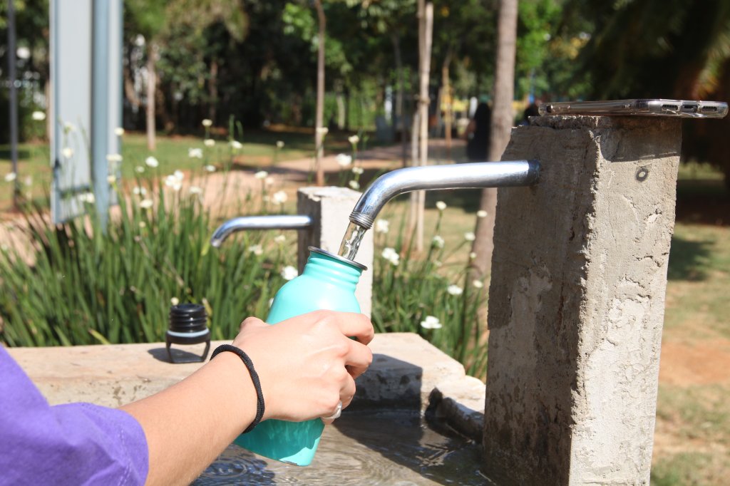 saude-calor-verao-agua-hidratacao