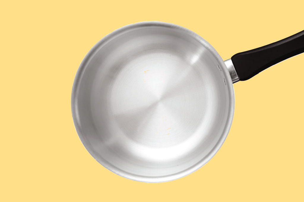 Panelas metálicas fazem mal à saúde?