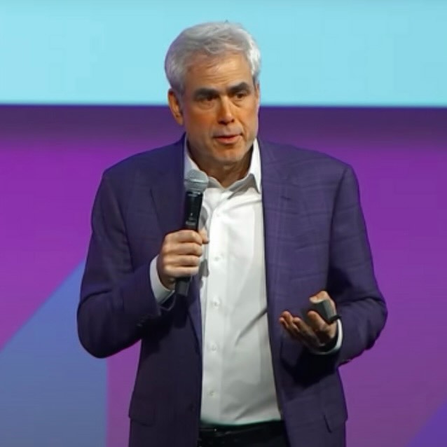 Geração ansiosa: livros discutem a saúde mental do jovem na era das telas