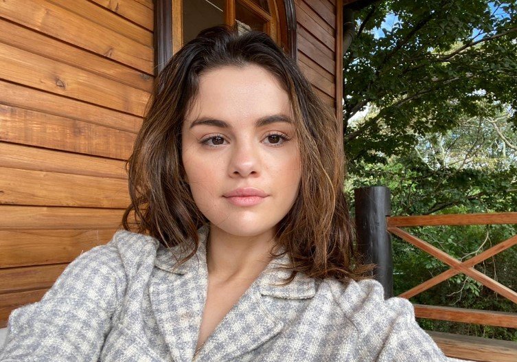 Por que Selena Gomez não pode engravidar?