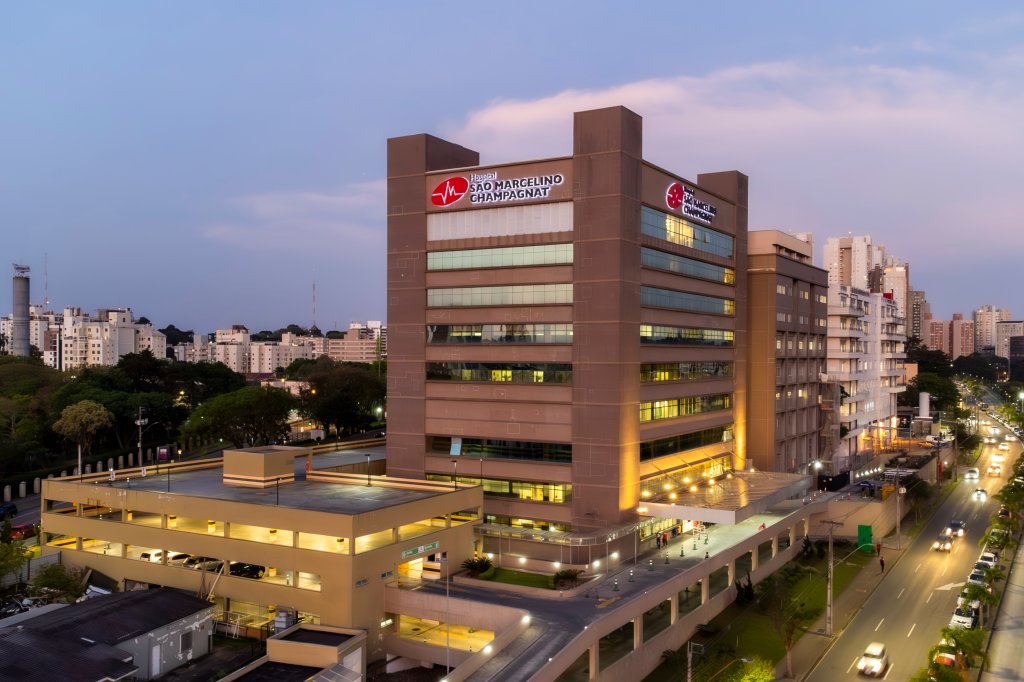 Tecnologia oferece segurança em cirurgias de próteses de joelho e quadril