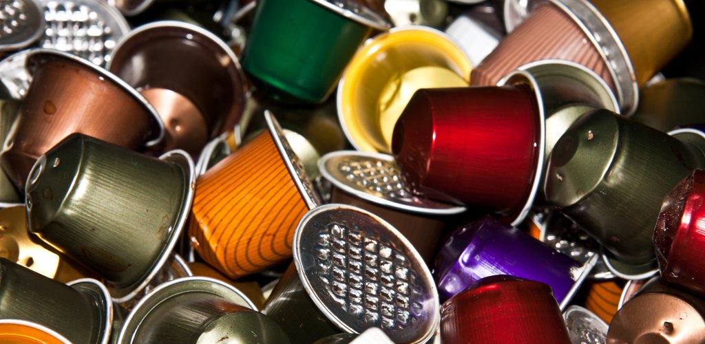 Café em cápsula faz mal à saúde? Veja o que se sabe
