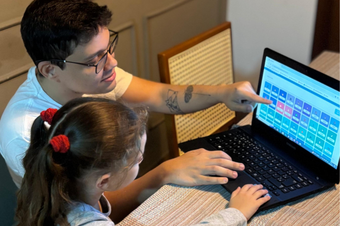 comunicacao-avc-autismo