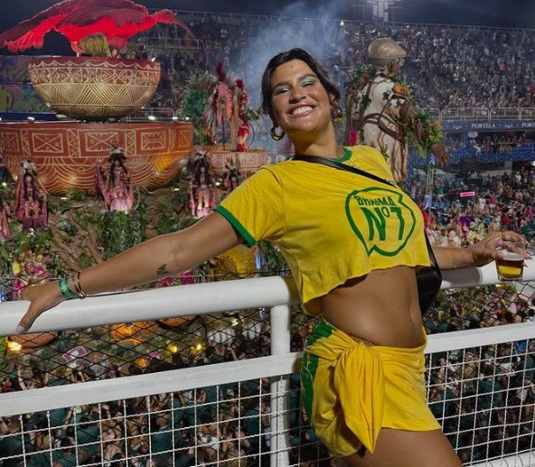 Filha de Flávia Alessandra é diagnosticada com dermatilomania; entenda o que é