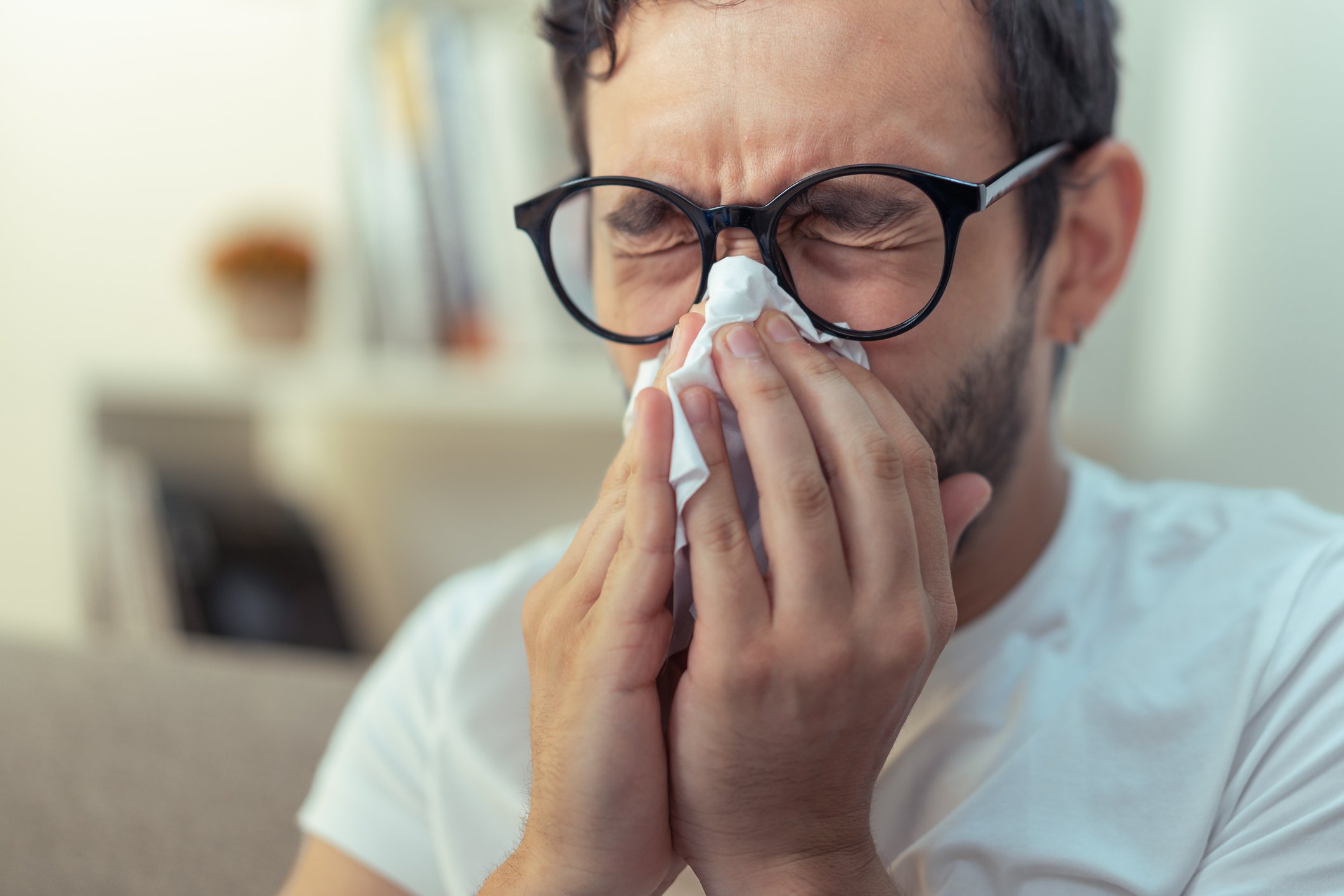 Outono e saúde: o que muda no corpo e como evitar resfriados e alergias