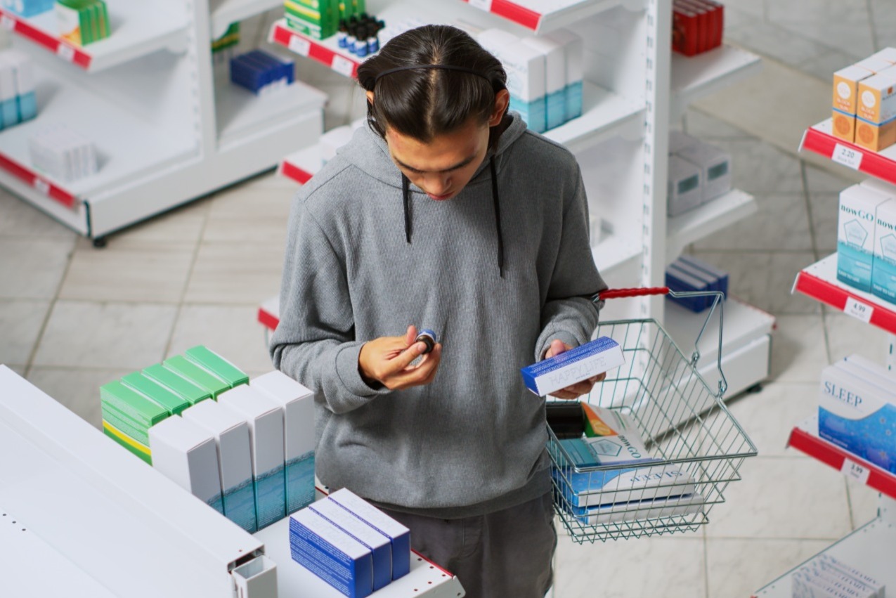 Médicos temem que compra de medicamentos em supermercados leve à banalização.