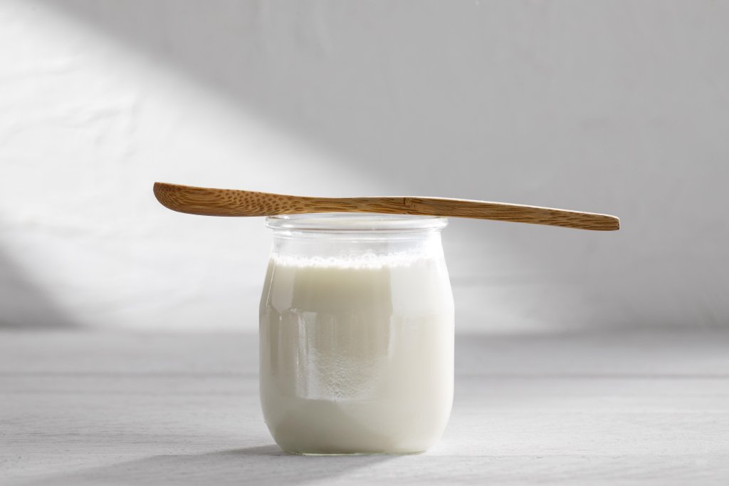 Iogurte natural: leia o rótulo para não cair em ciladas